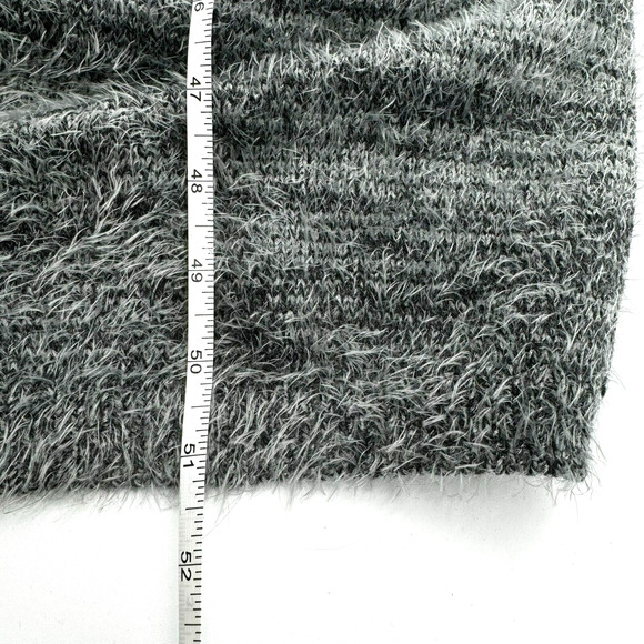 BLACK‎ TAPE Women's 3X Gray Fuzzy Fur Knit Long Cardigan Sweater Open Front Cozy - Picture 8 of 9